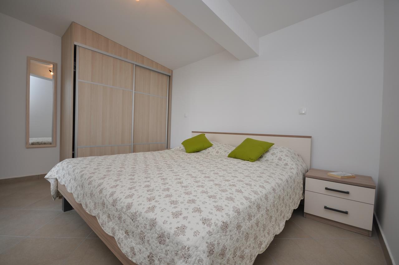 פיסק Apartments Rose מראה חיצוני תמונה